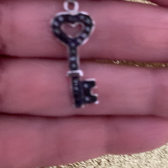 Sterling Silver Sparkling Black Key Necklace Italy - Picture 6 of 6